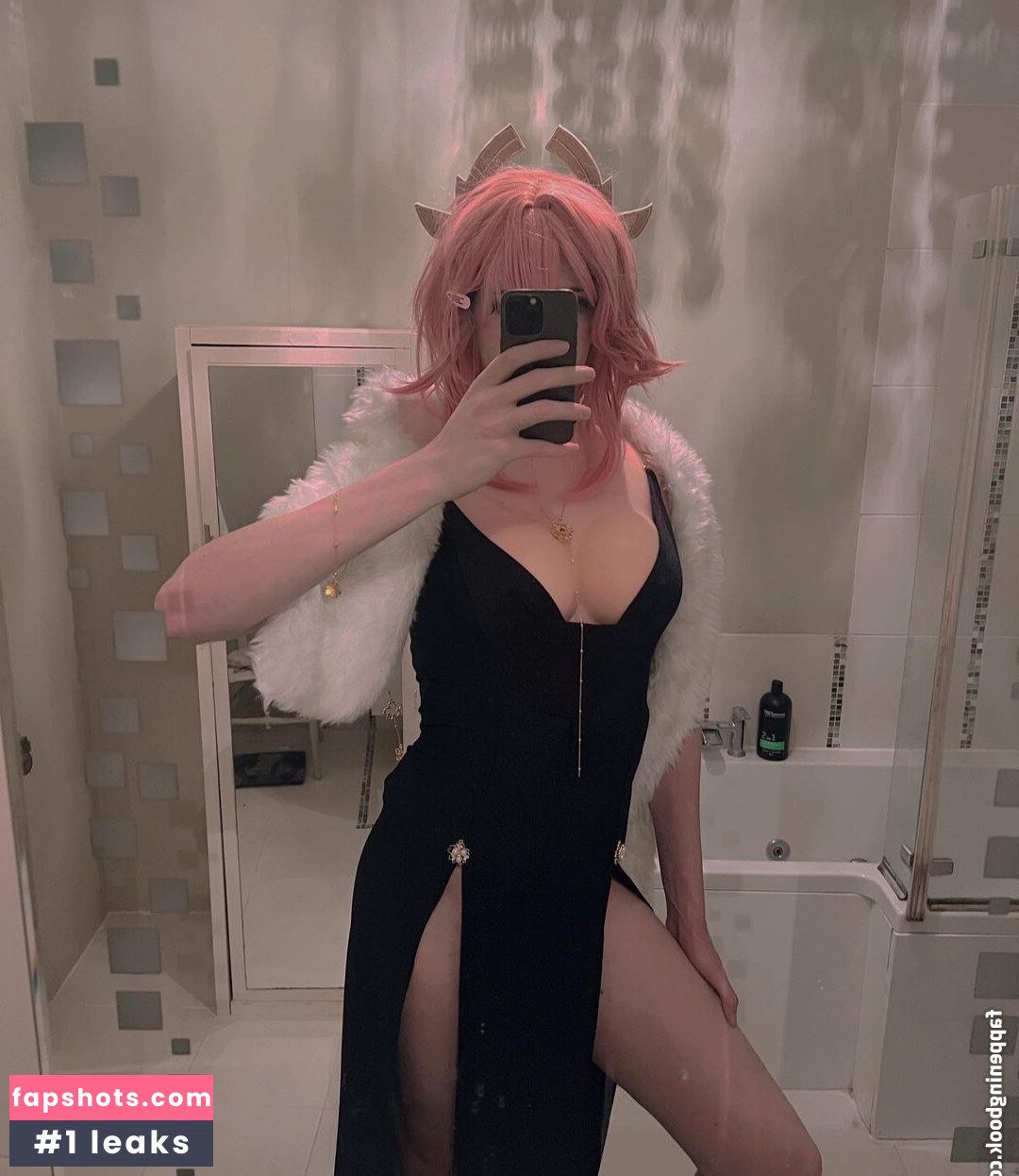 Yuffie44 gallery photo #8