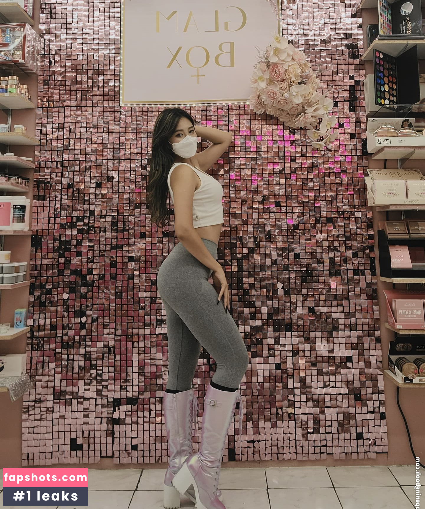 Yuggie_TV gallery photo #201