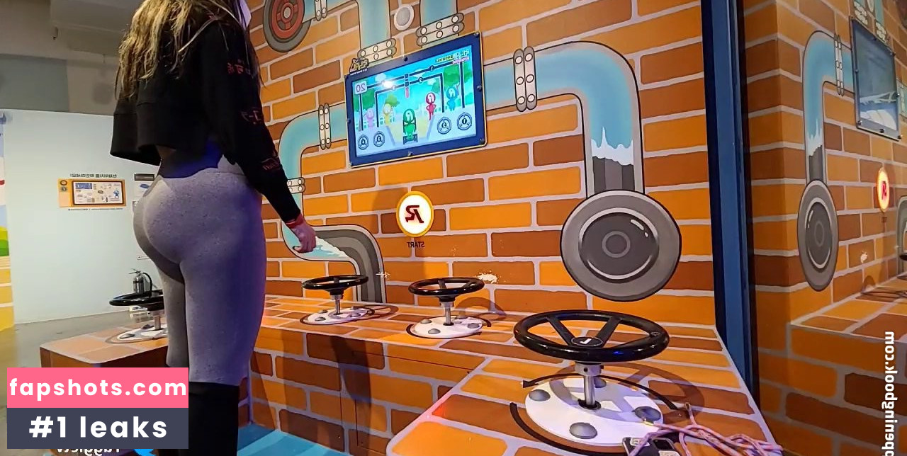 Yuggie_TV gallery photo #242