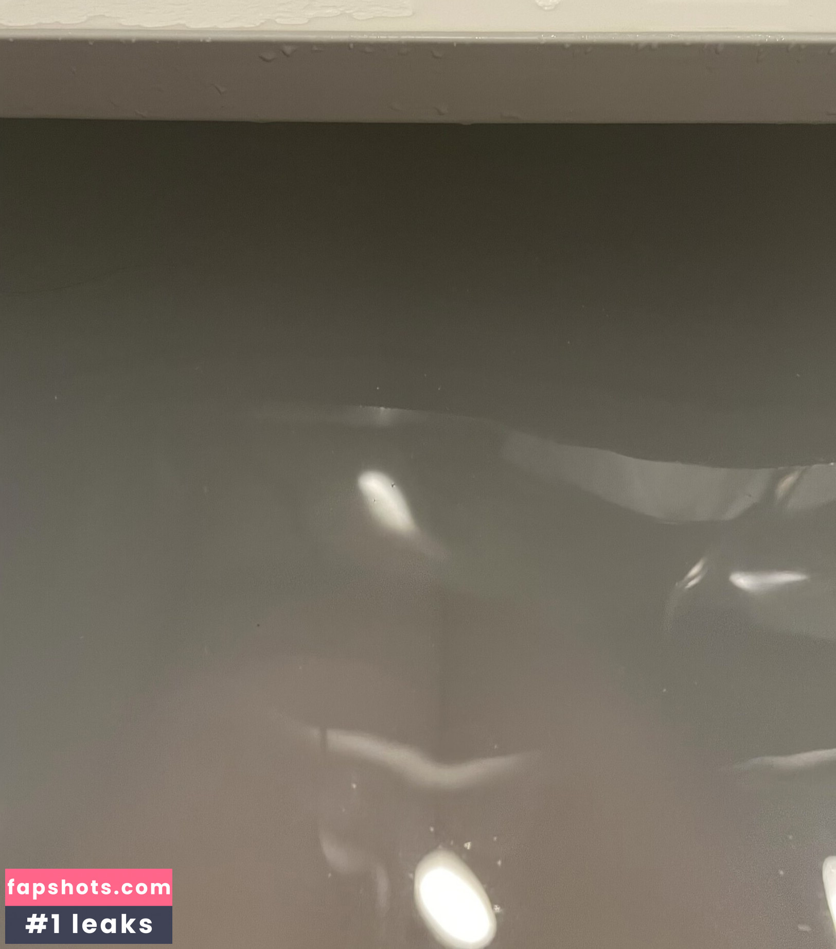 Yui Hiiragi gallery photo #13