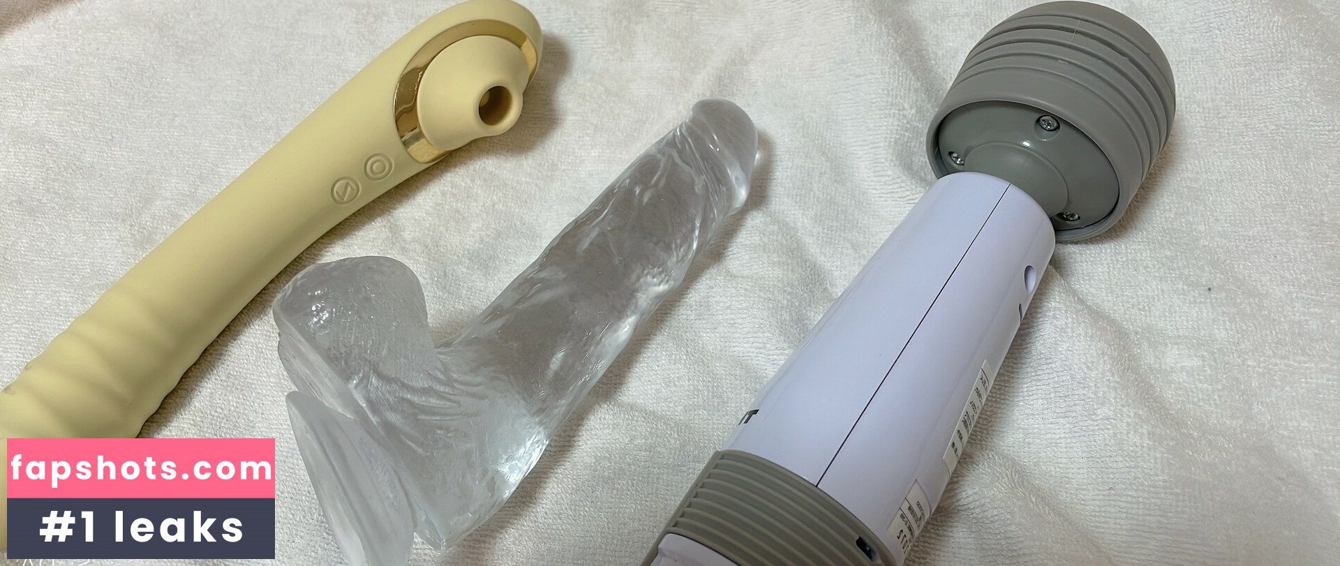 Yui Hiiragi gallery photo #15