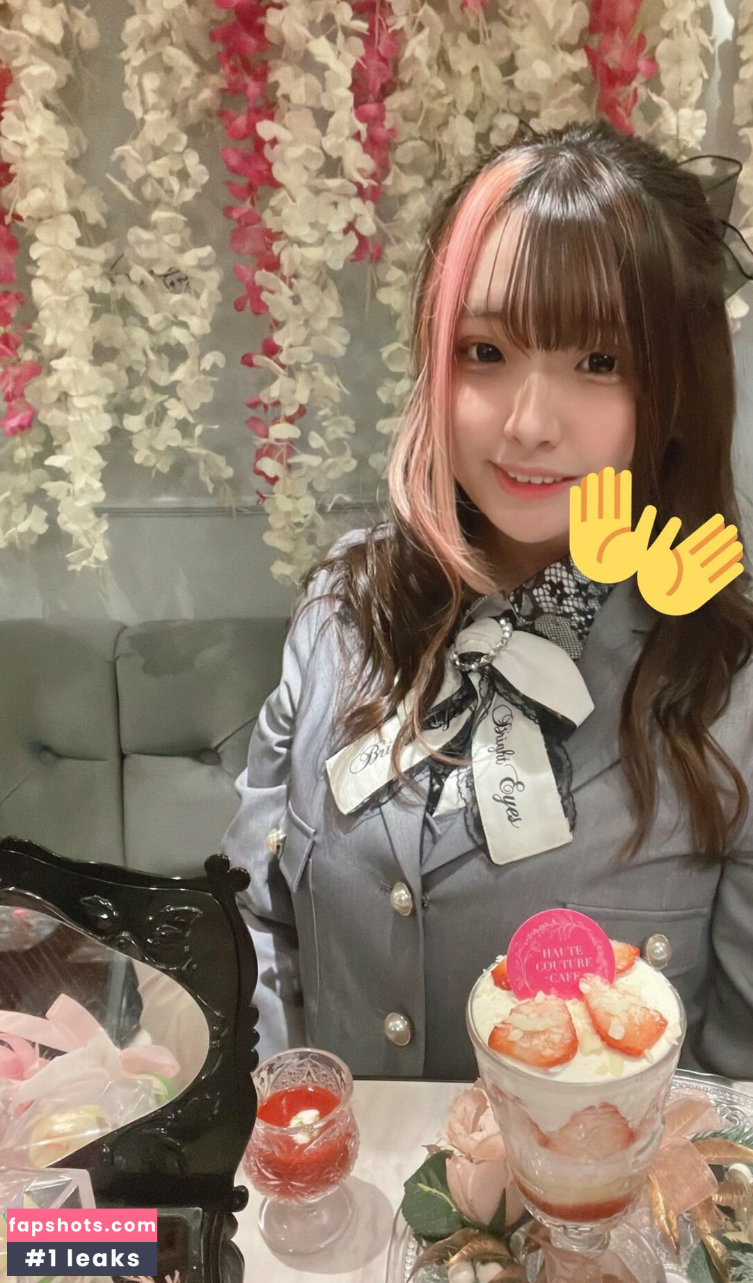 Yui Hiiragi gallery photo #40