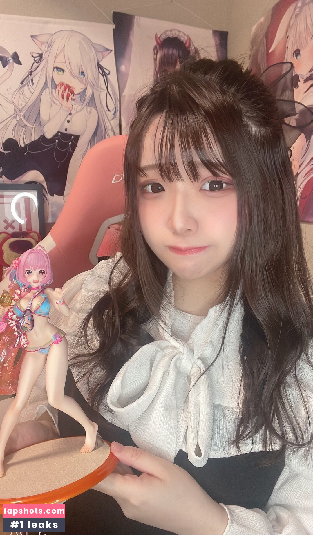 Yui Hiiragi gallery photo #47