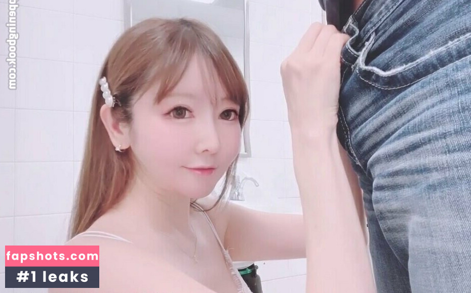 yui_peachpie Nude Leaks OnlyFans Photos #49 - LeakJerk
