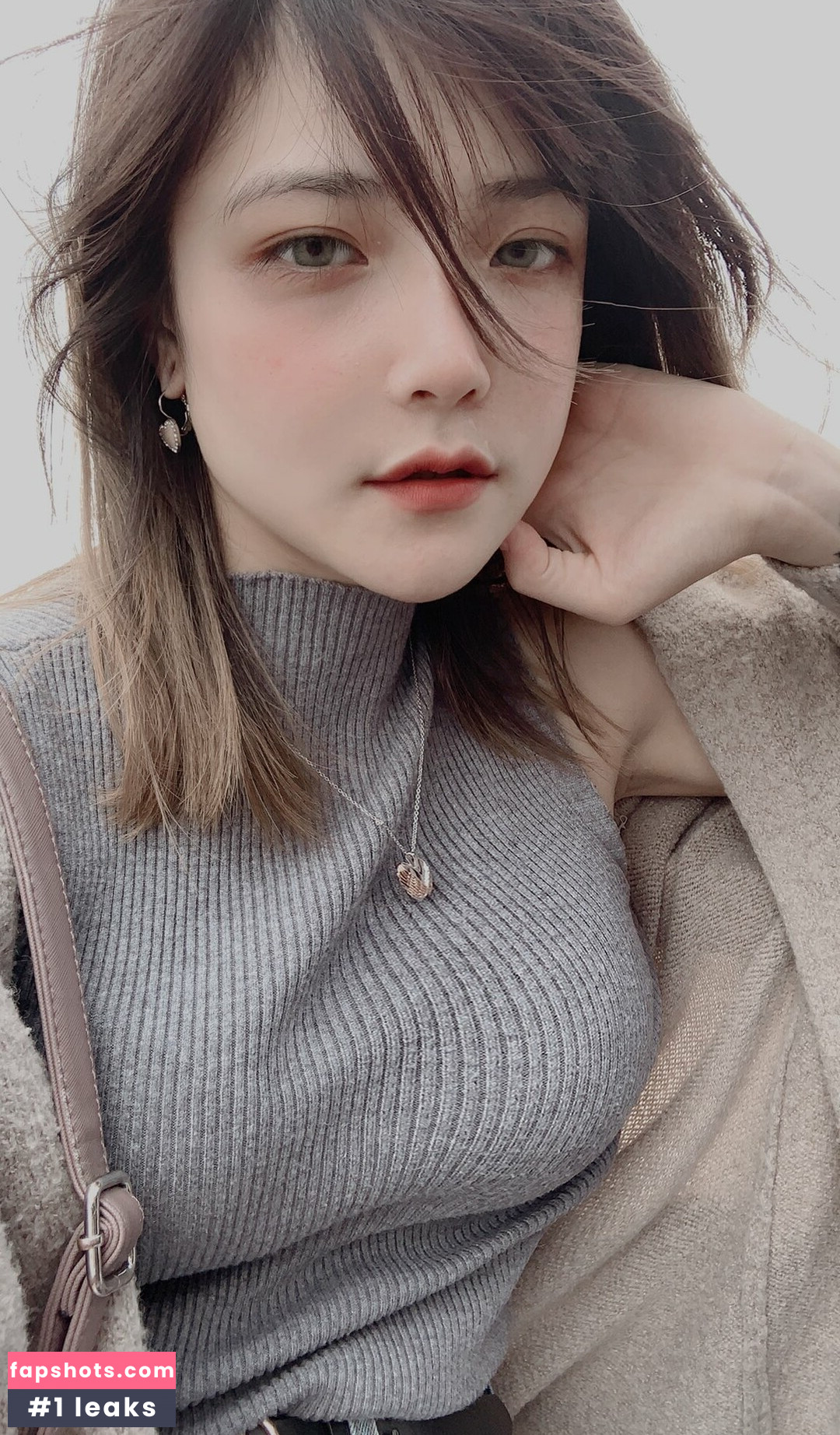 Yuji Koi gallery photo #10