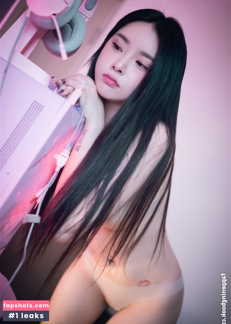 Yuka Filtración Desnuda OnlyFans Foto #24 - Fapshots