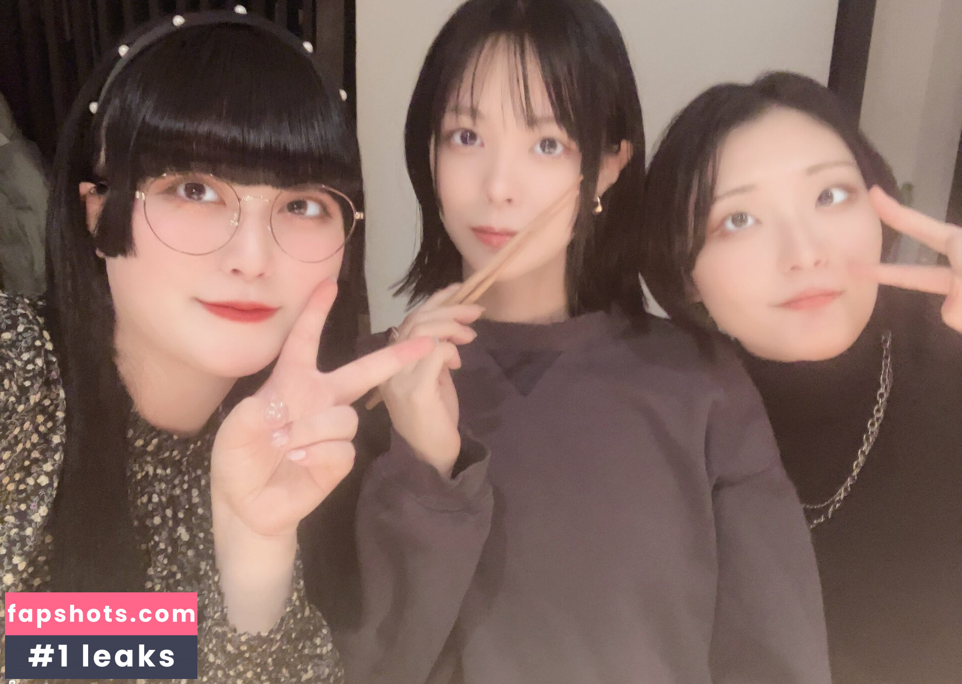 Yukamaru Maid gallery photo #2