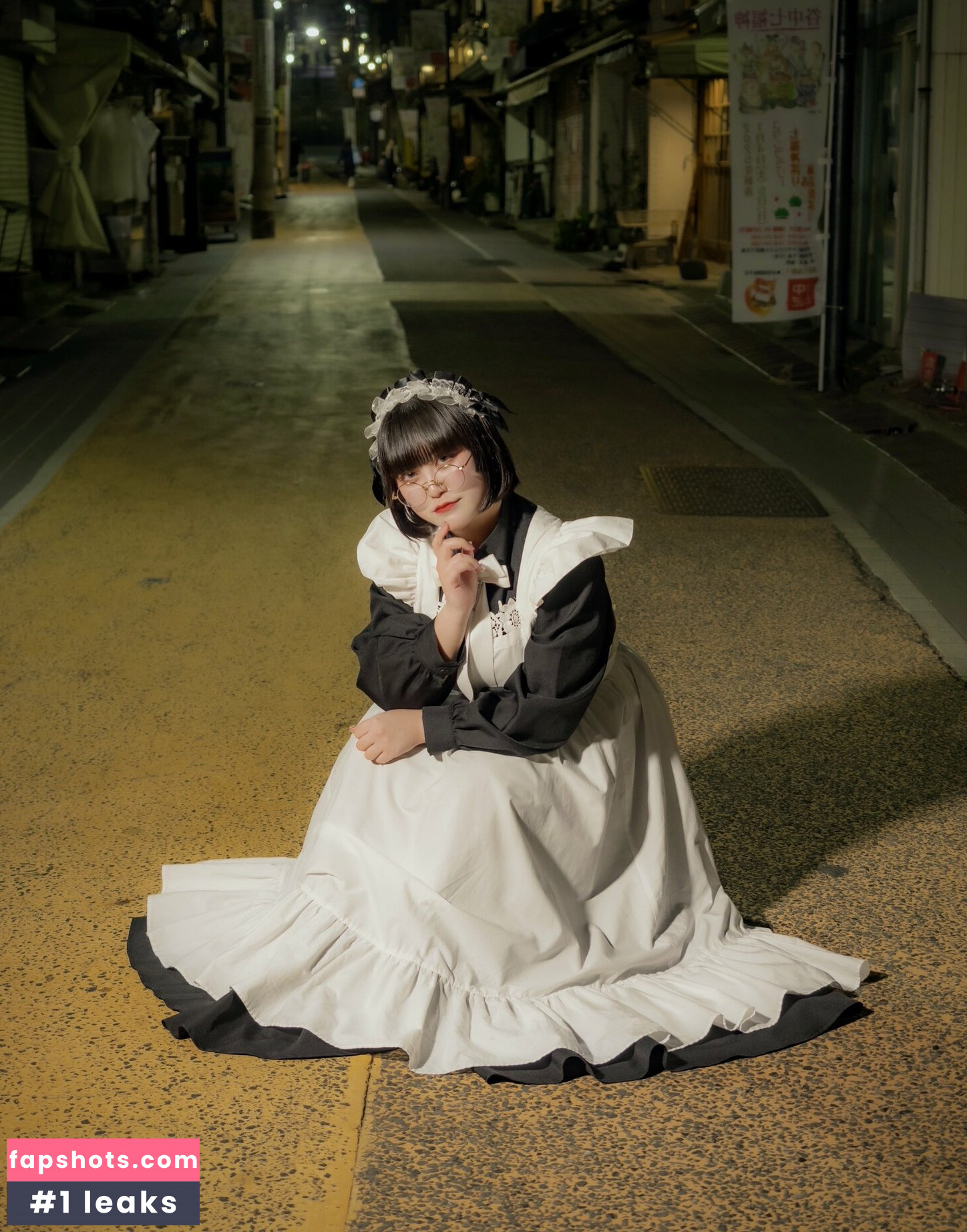 Yukamaru Maid gallery photo #5