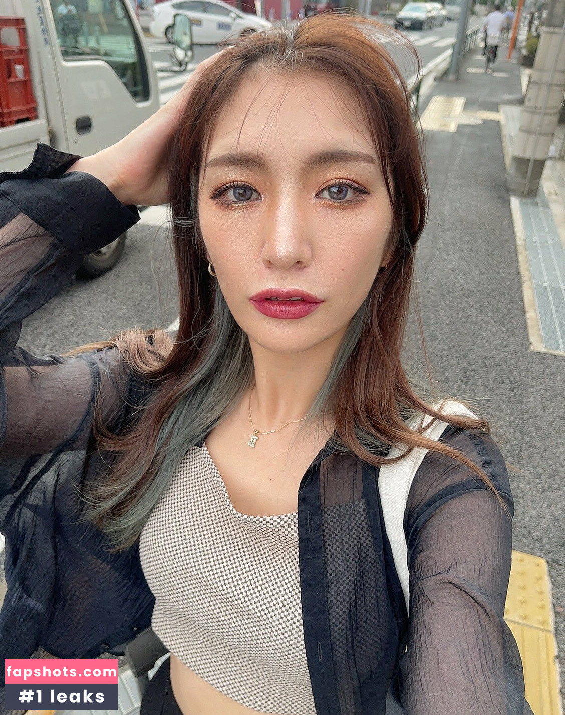 Yuki Kamifuku gallery photo #23