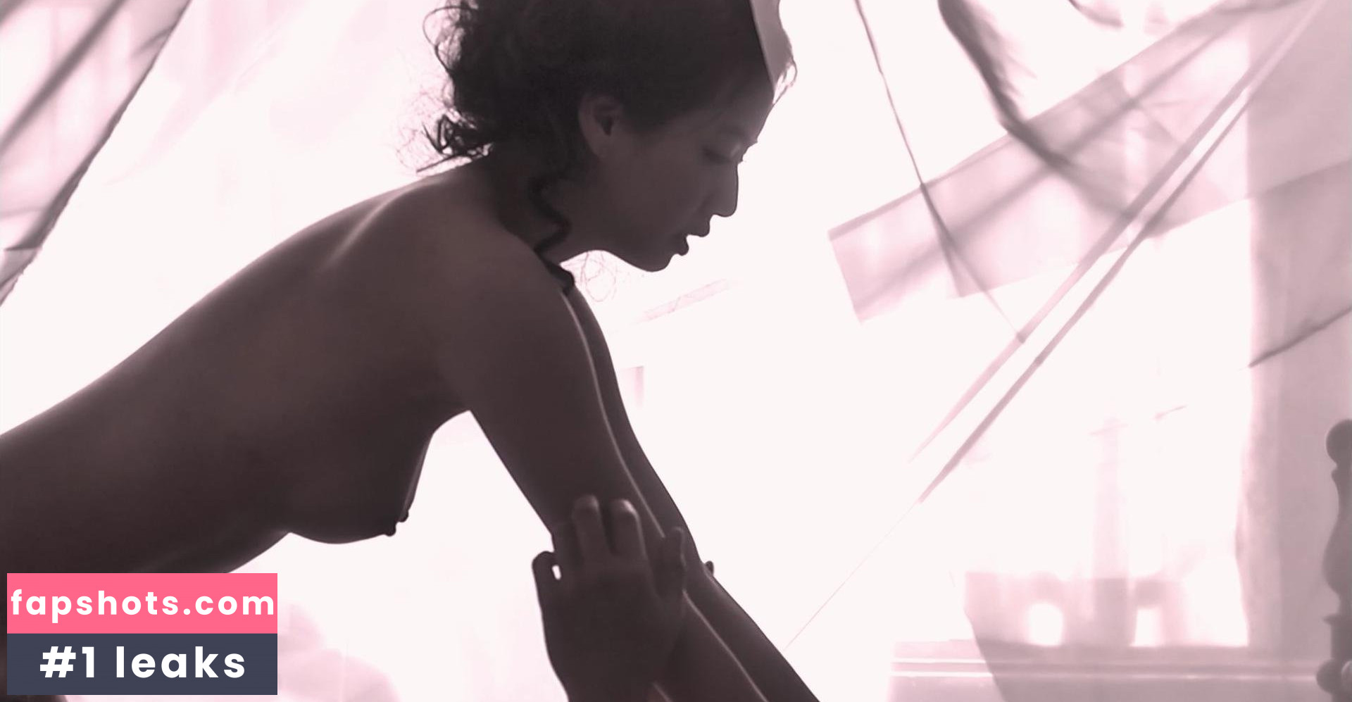 Yuki Mamiya gallery photo #37