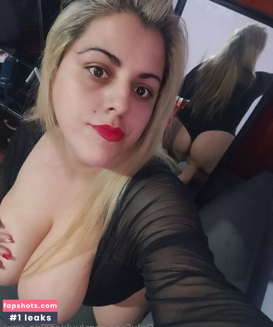 yukicookie_uwu gallery photo #2