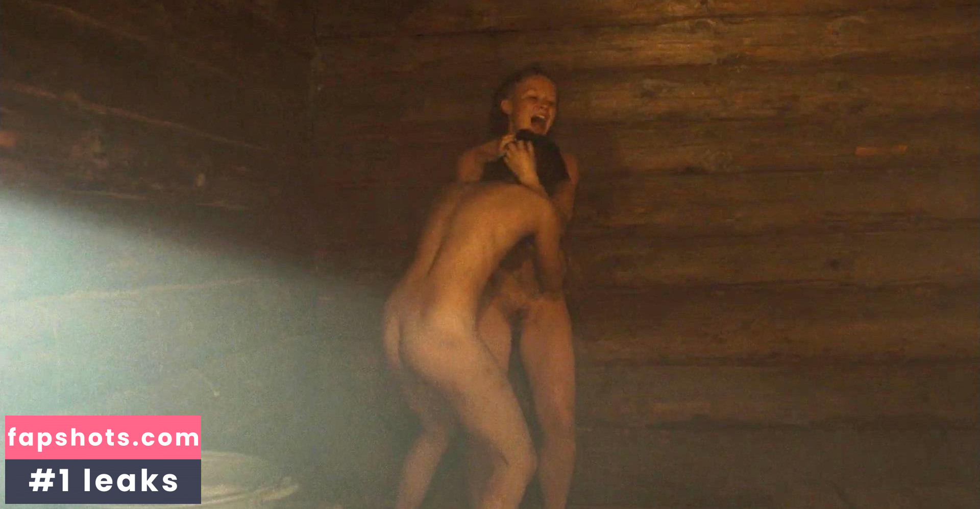 Yulia Peresild gallery photo #10