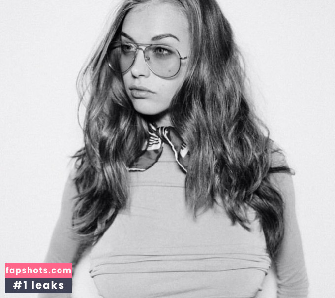 Yulia Rose gallery photo #28