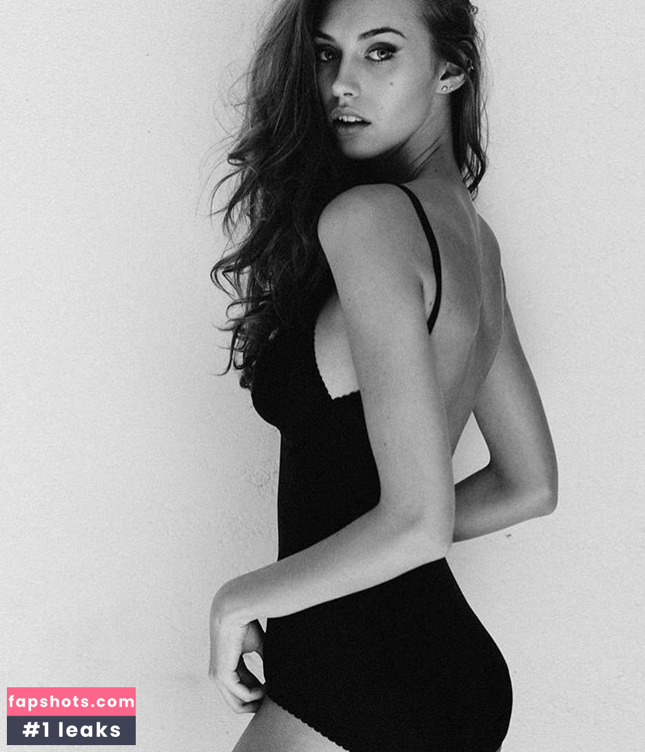 Yulia Rose gallery photo #41