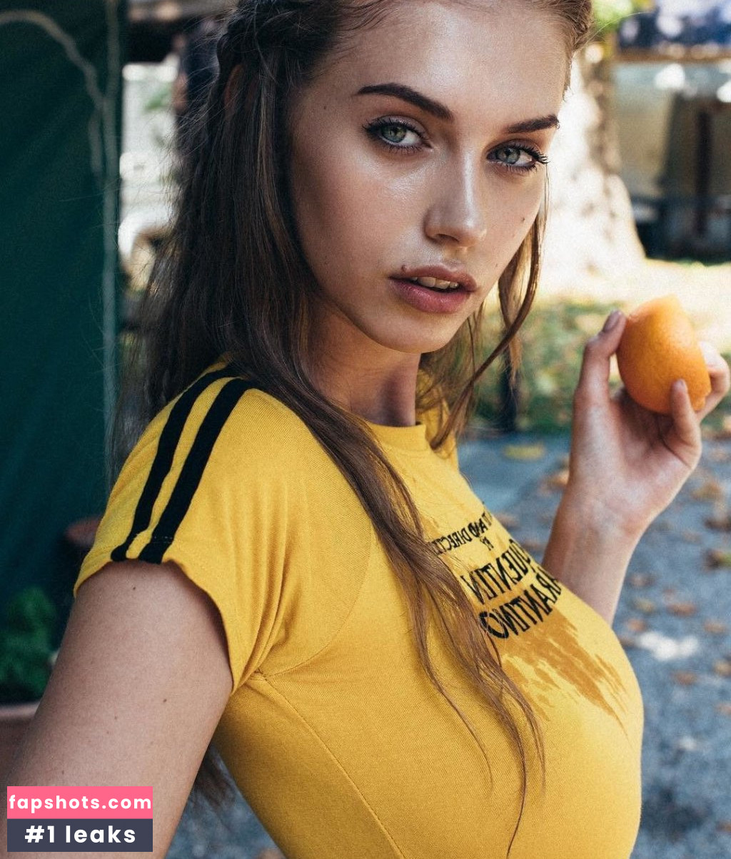 Yulia Rose gallery photo #58