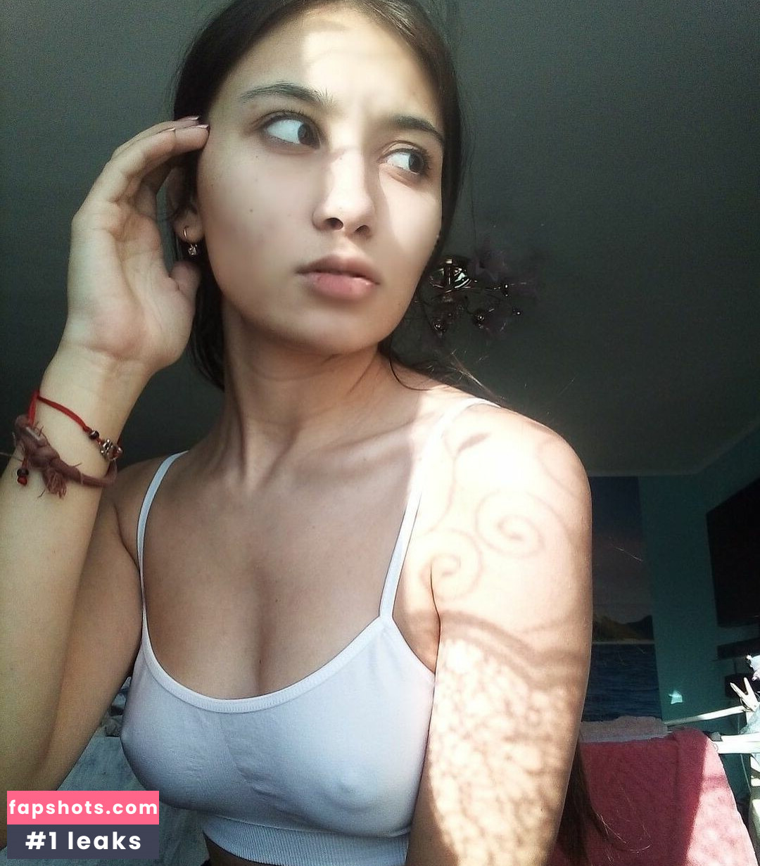 Yulia Sweet Girl Nude Leaks OnlyFans Photos #17 - Fapshots