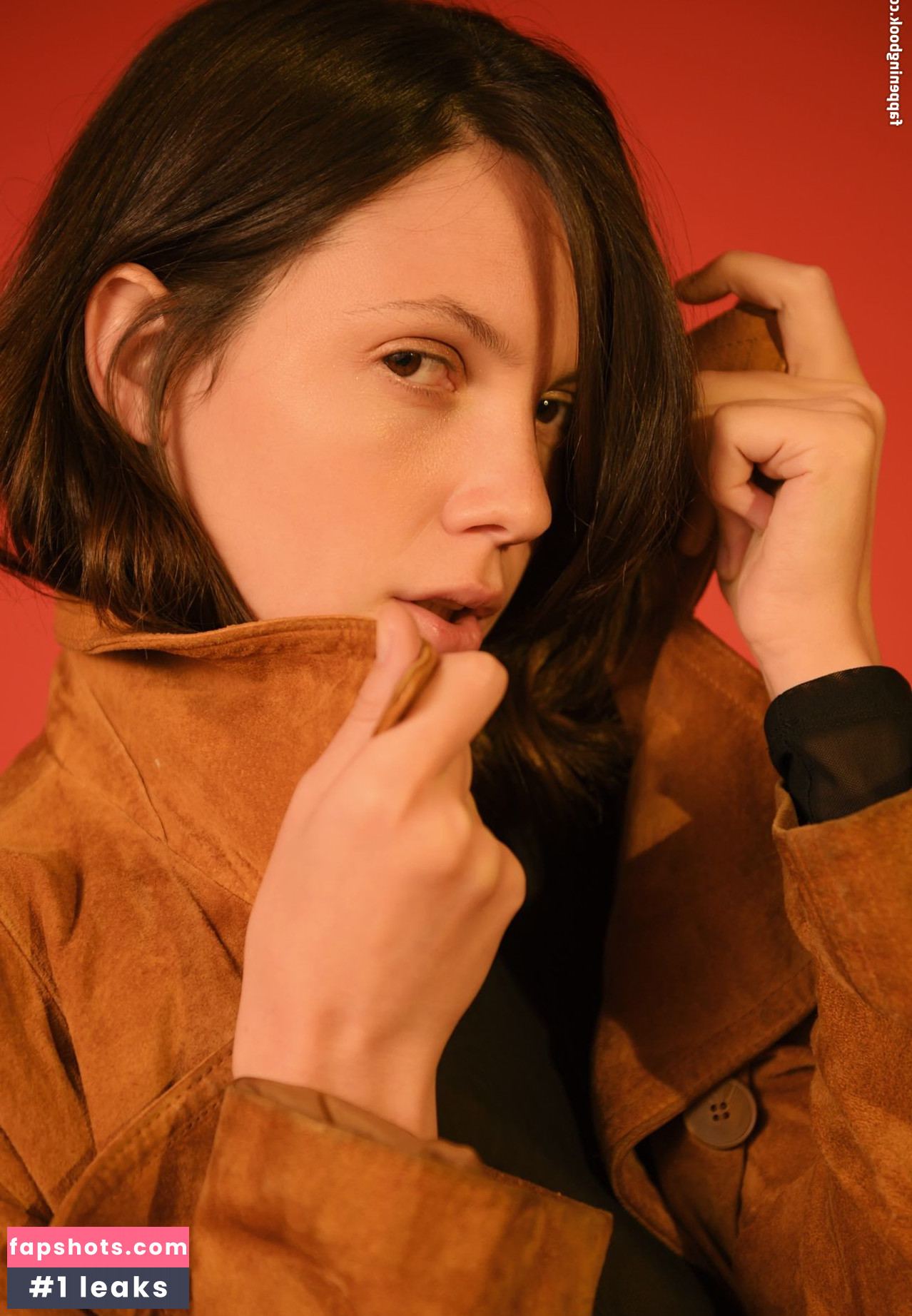 Yuliana Peixoto gallery photo #11