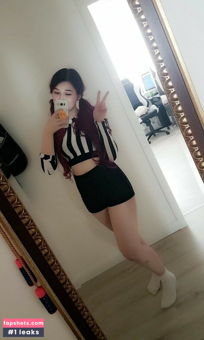 YuliCxlibri Nude Leaks OnlyFans Photos #2 - LeakJerk