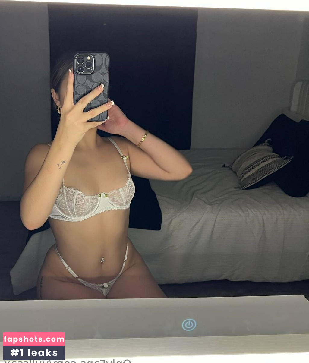 Yuliyazmin gallery photo #2