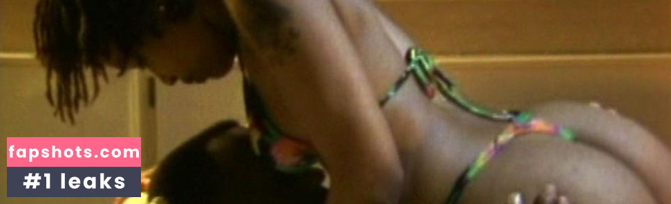 Yum Yum gallery photo #2