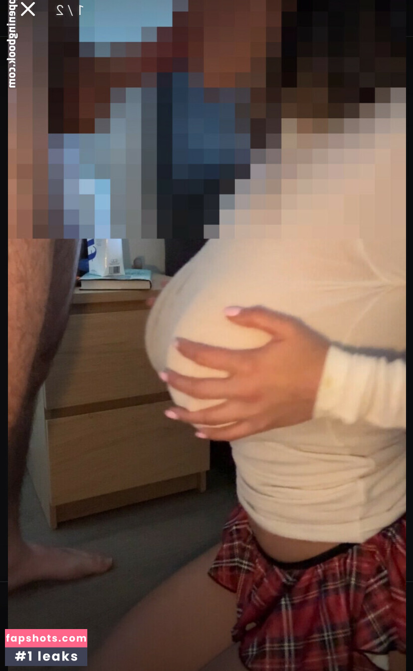 Yumi Eto gallery photo #12