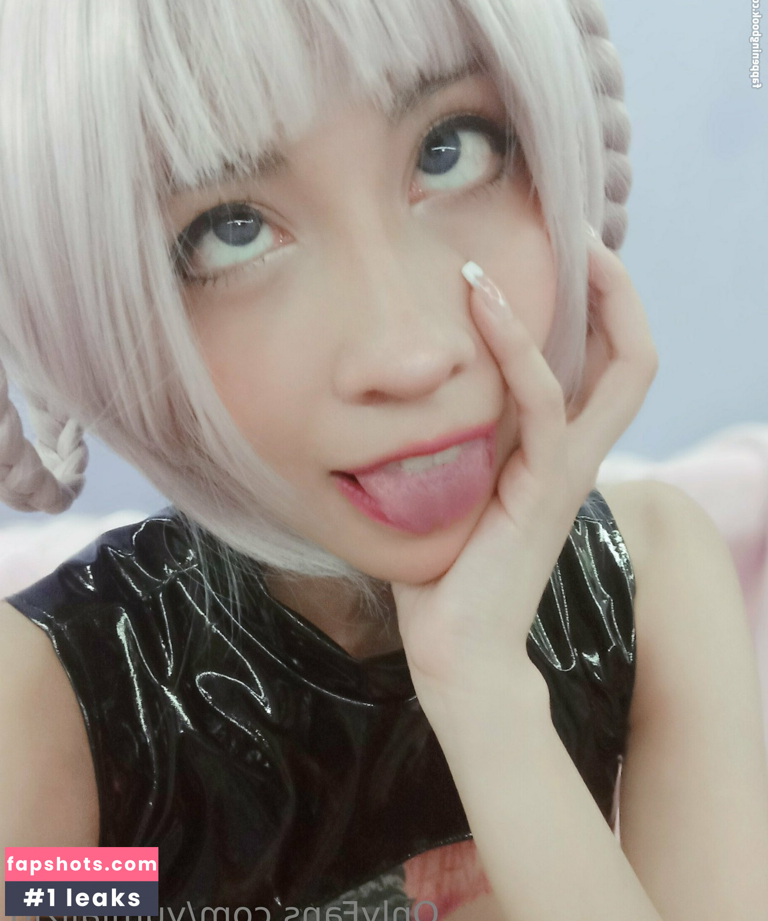 yumializirt gallery photo #30