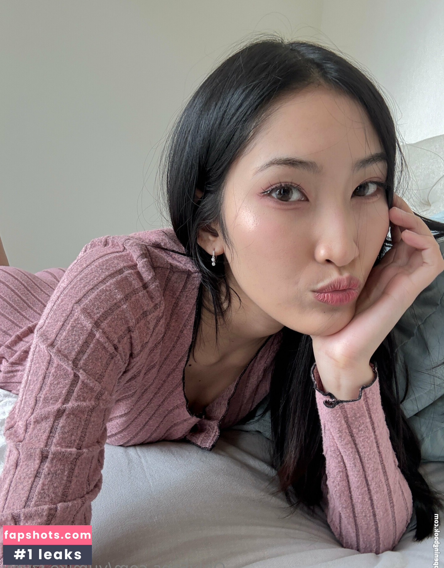 Yumiko Izumi Nude Leaks OnlyFans Photos #3 - LeakJerk