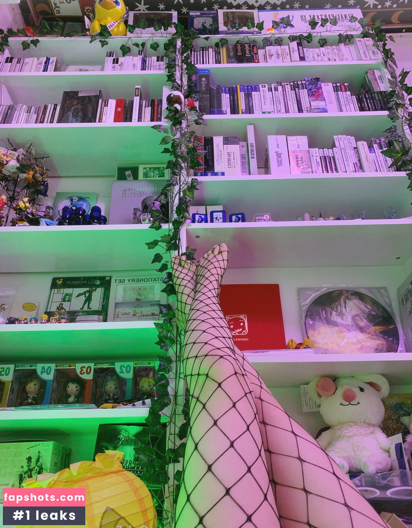 Yunalescka gallery photo #16