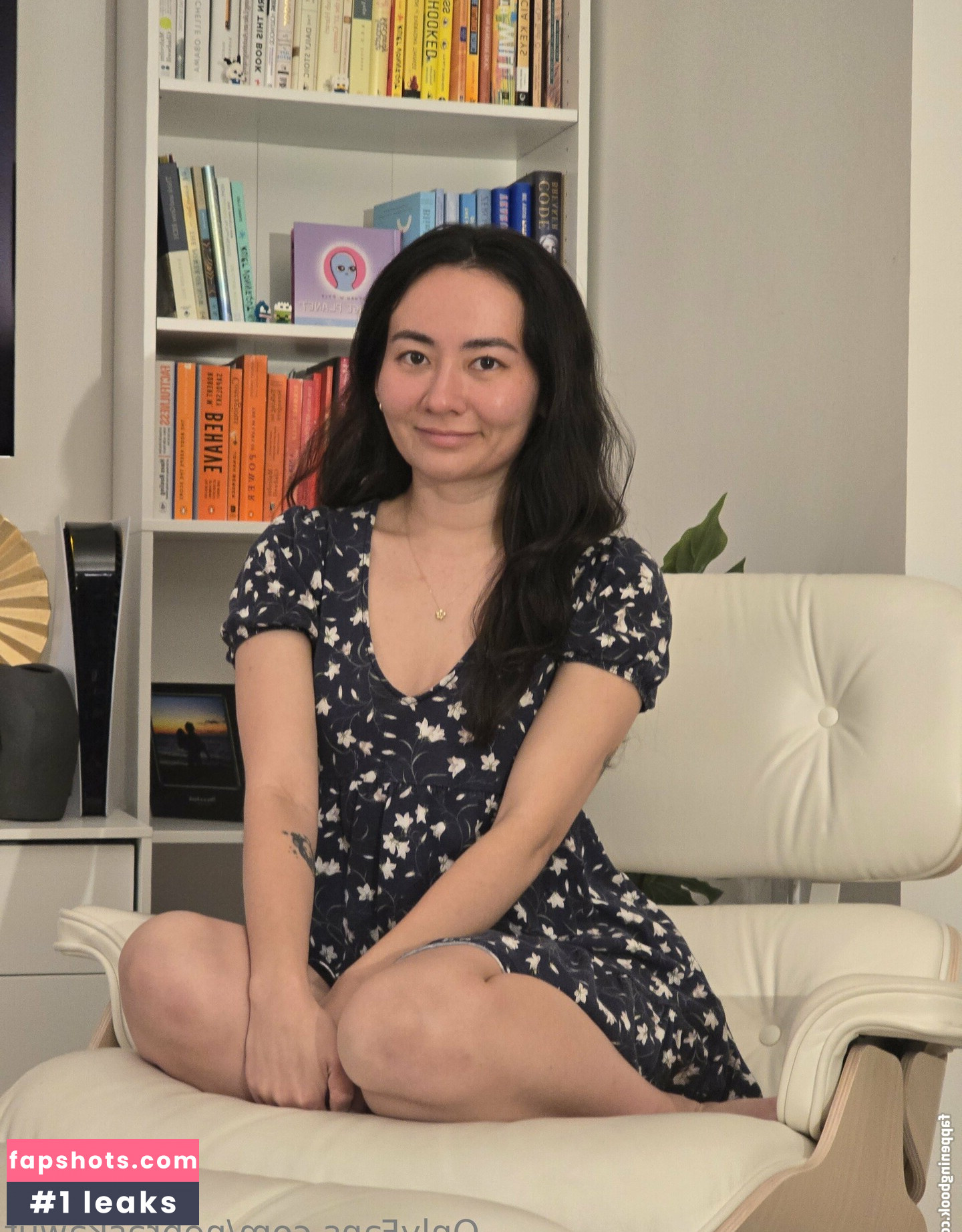 yunaof gallery photo #10