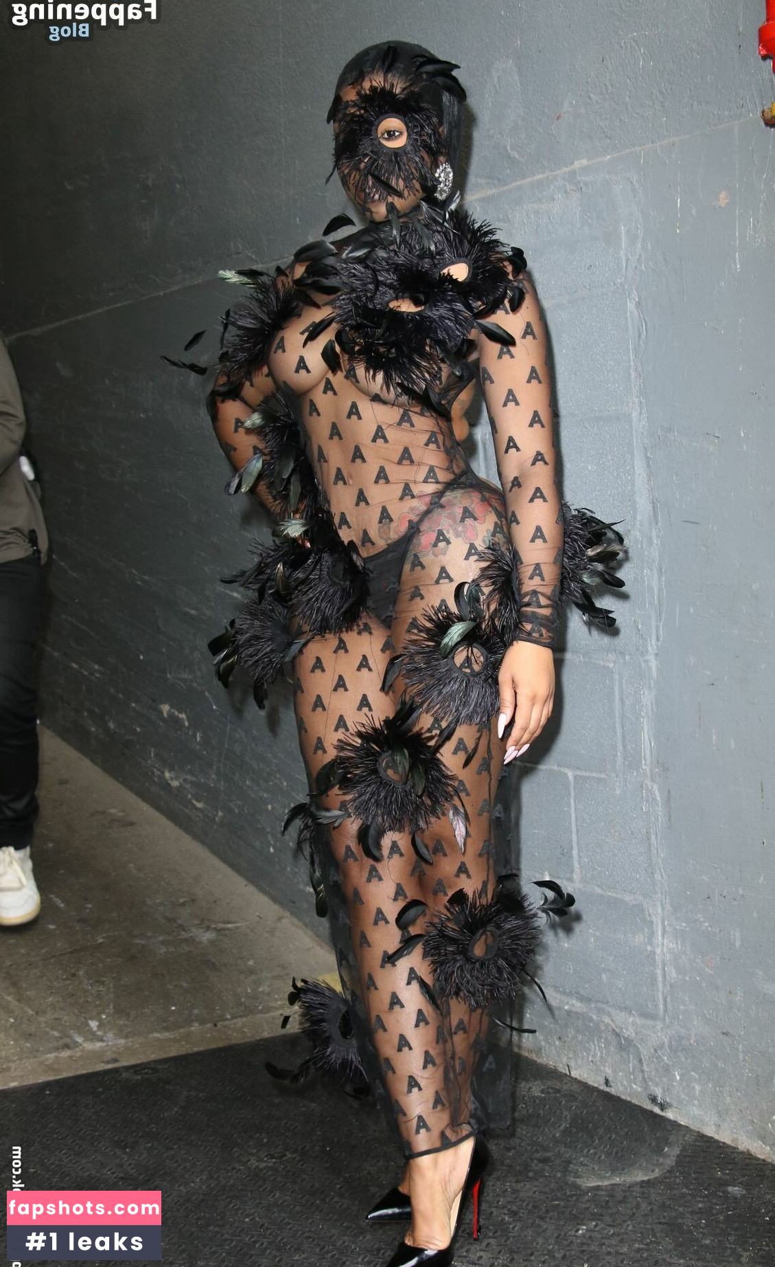 Yung Miami gallery photo #2