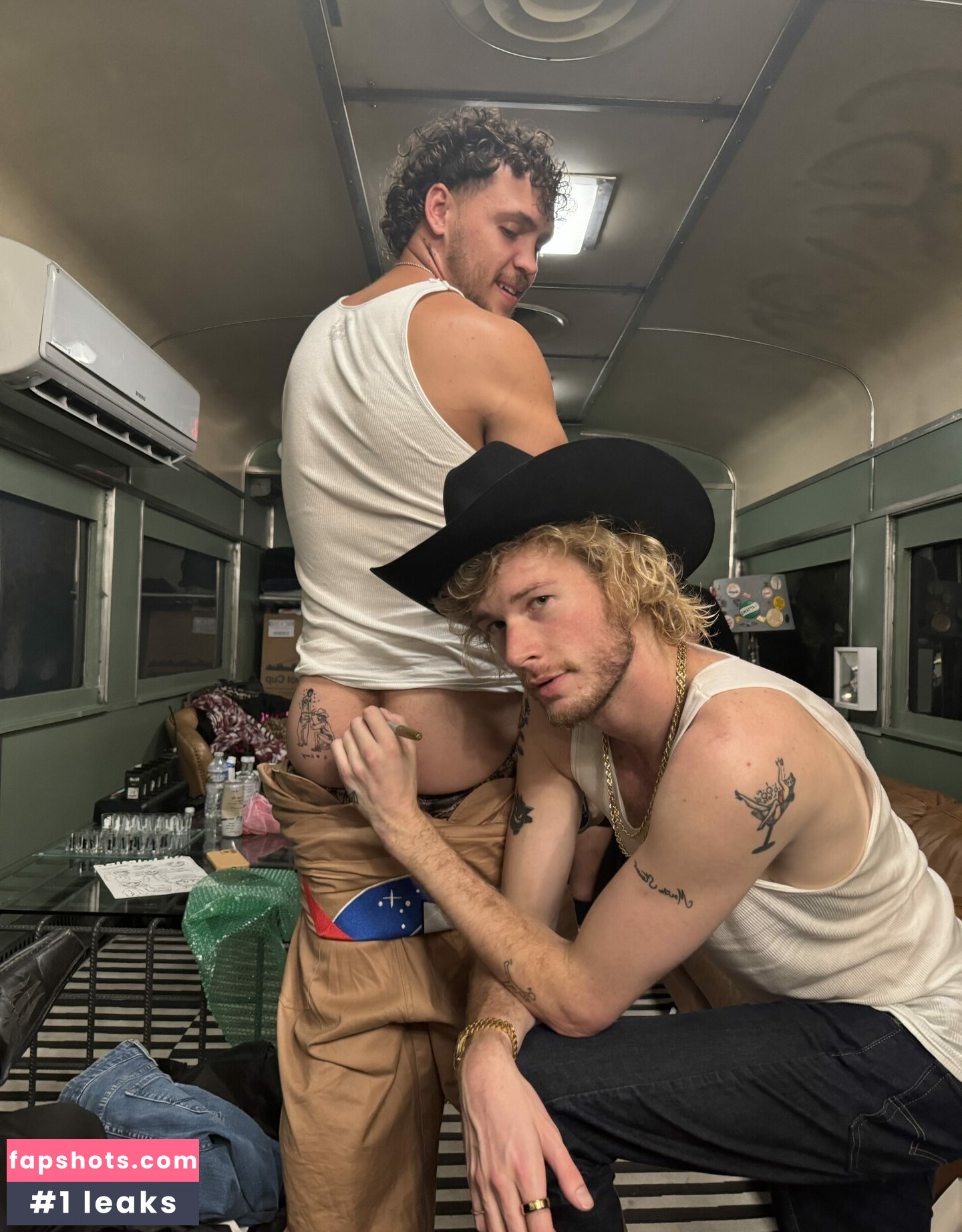 yunggravy Nude Leaks OnlyFans Photos #2 - LeakJerk