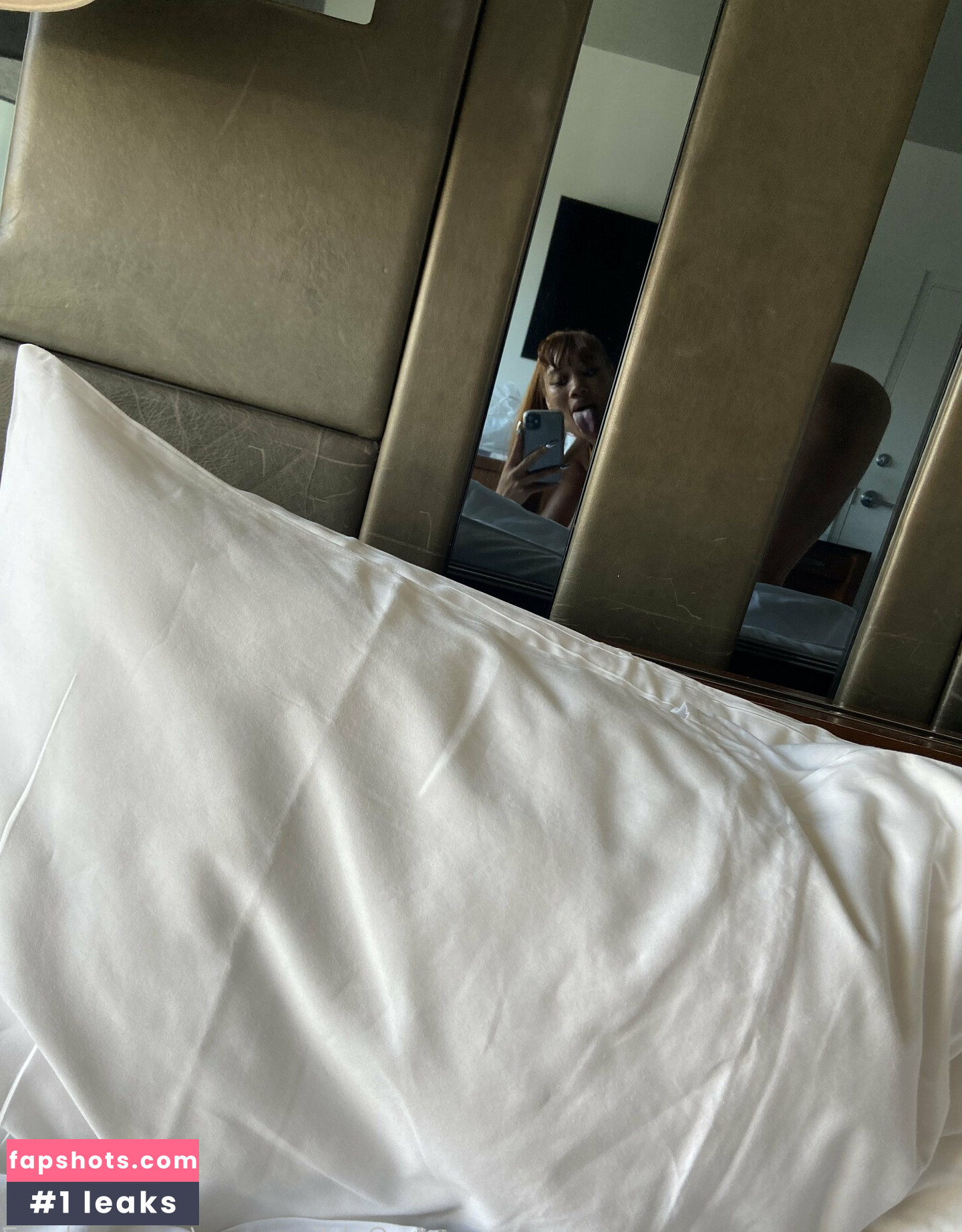 yungmedusa7 gallery photo #15