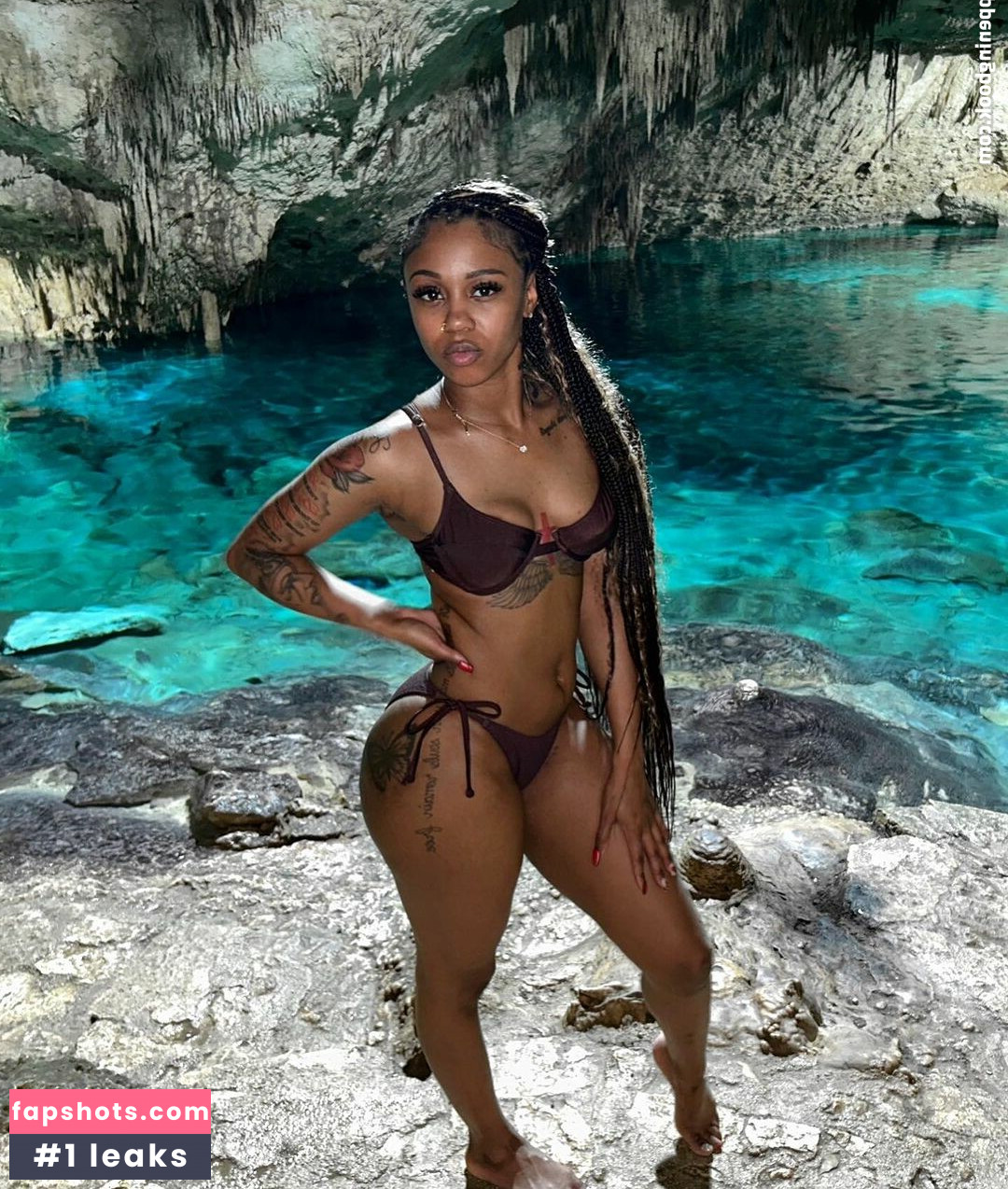 Yuno.Zaza gallery photo #13