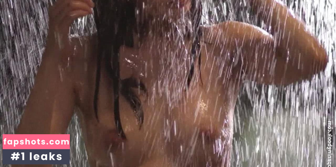 Yuria Haga gallery photo #13