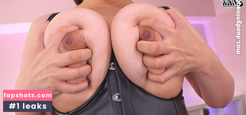 Yuria Yoshine gallery photo #73