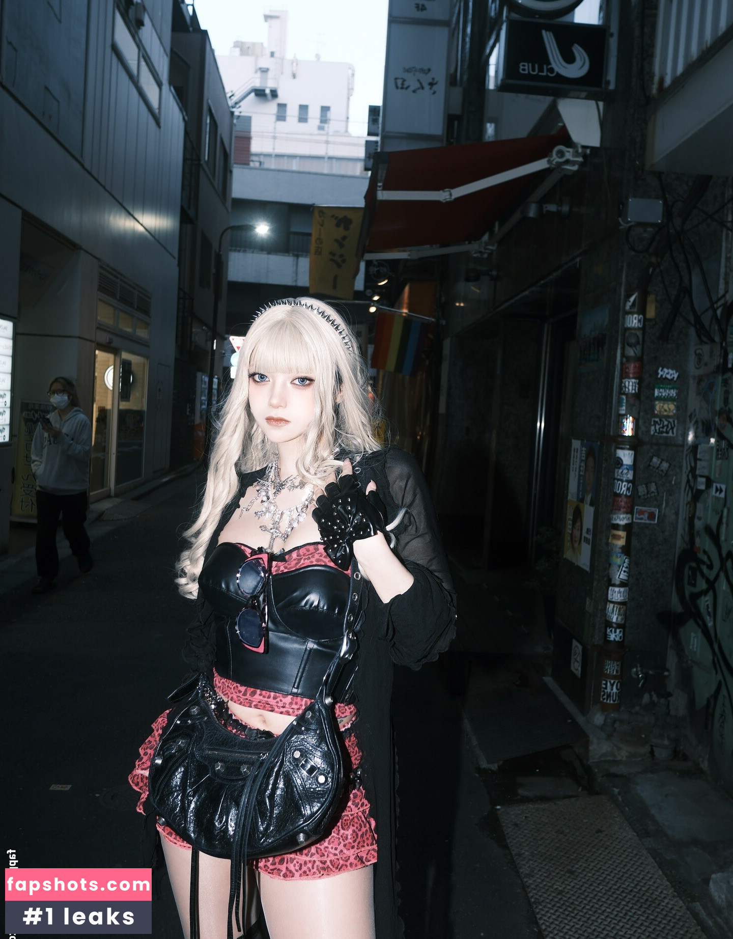 Yuriyuri Fanclub nude babe gallery