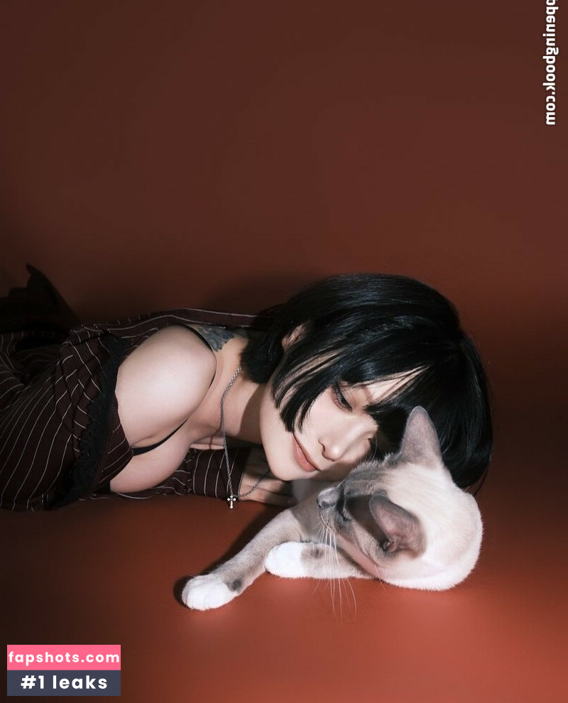 Yuriyuri Fanclub gallery photo #15