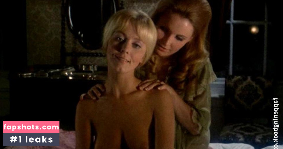 Yutte Stensgaard gallery photo #15