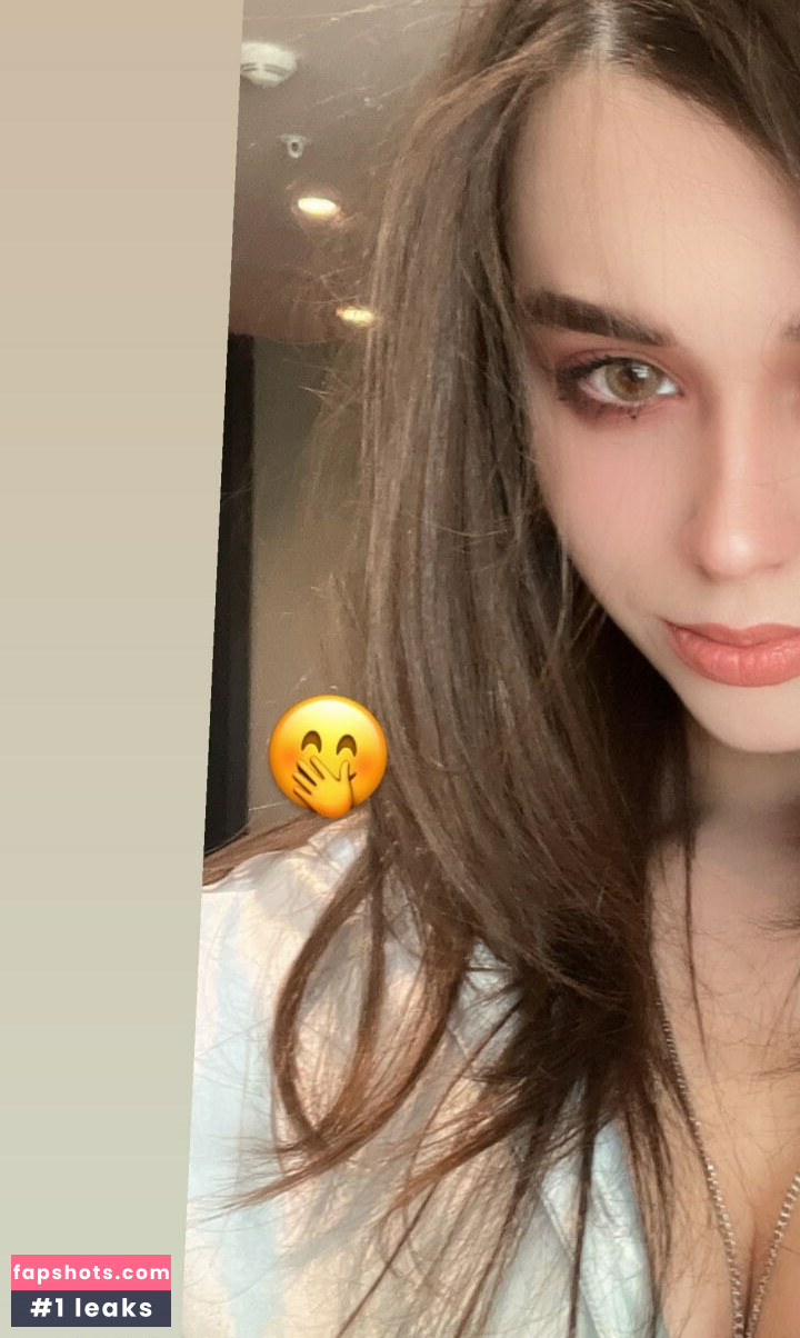 yuuechka nude babe gallery