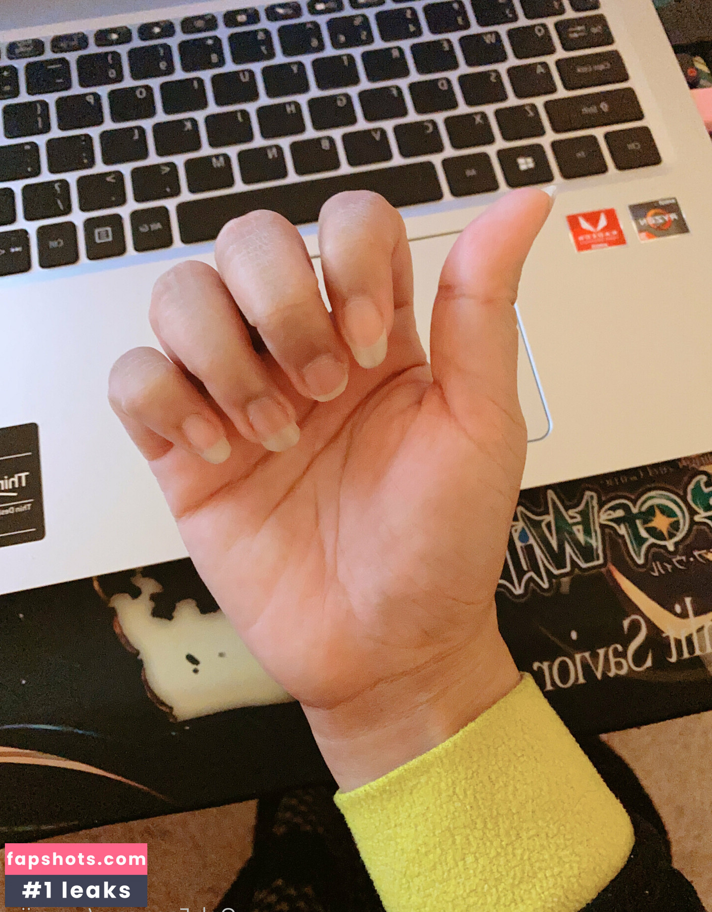 yuumii_z gallery photo #23