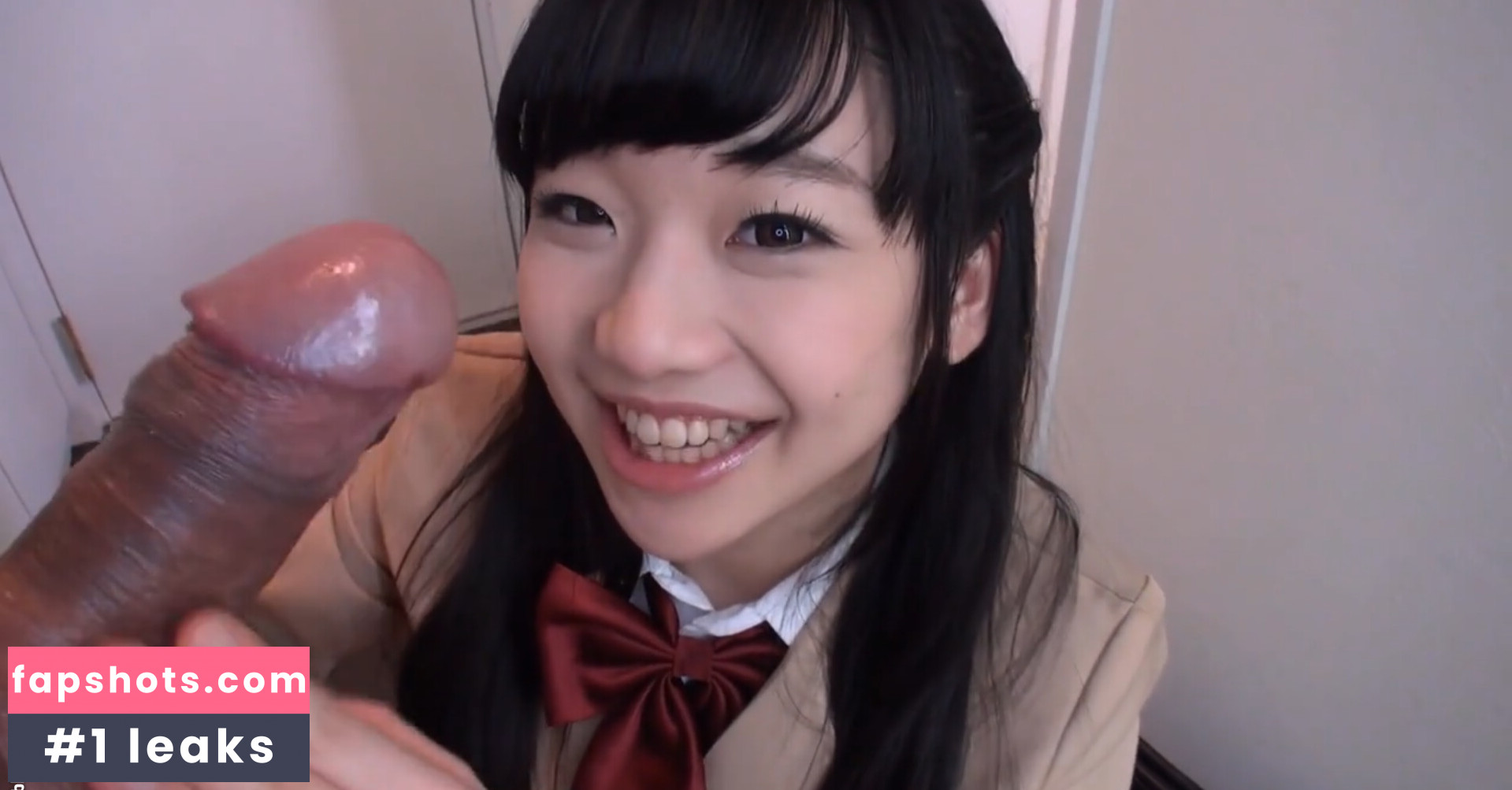 Yuuna Himekawa gallery photo #9