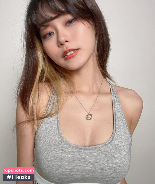 Yuuno gallery photo #271