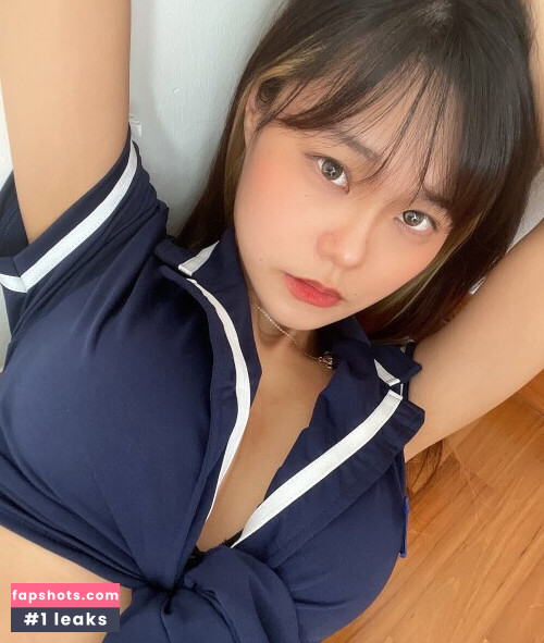 Yuuno gallery photo #338