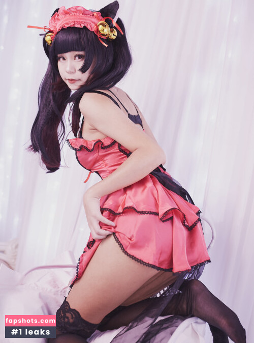 Yuuno gallery photo #485