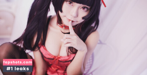 Yuuno gallery photo #489