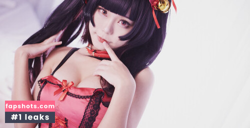 Yuuno gallery photo #491