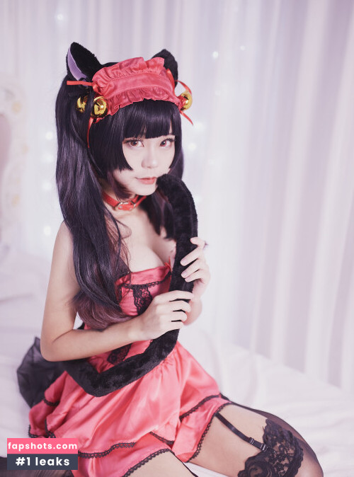 Yuuno gallery photo #497