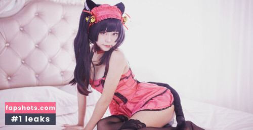 Yuuno gallery photo #501