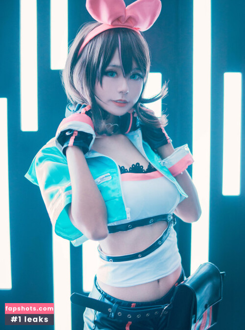 Yuuno gallery photo #503