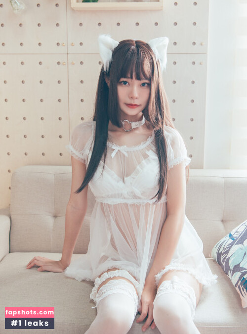 Yuuno gallery photo #614